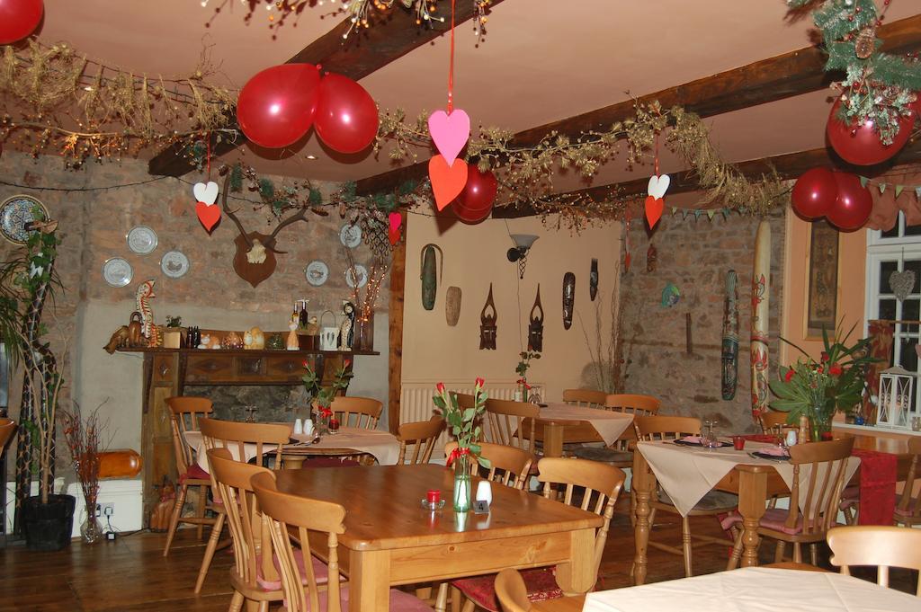 The Mitre Inn Witheridge Exterior photo